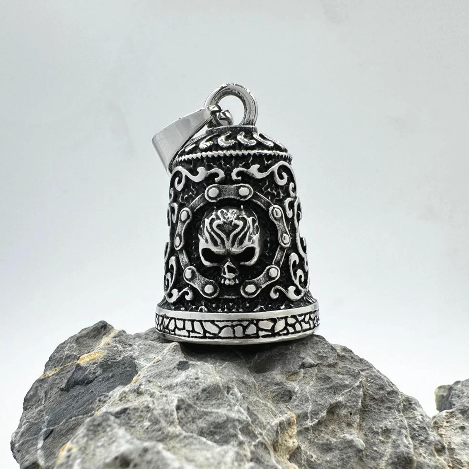 Skull Bell Charm Motorcycle Be - Car Accessories Gifts For Men avaliação e preço
